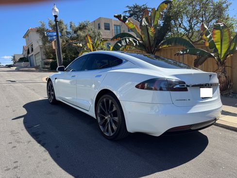 Used 2018 Tesla Model S P100D image 8