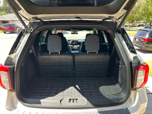 Used 2020 Ford Explorer ST AWD/4WD image 16