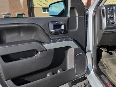 Used 2014 Chevrolet Silverado 1500 LTZ Z71 image 17