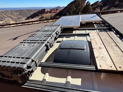 Used 2024 Mercedes-Benz Sprinter 2500 image 25