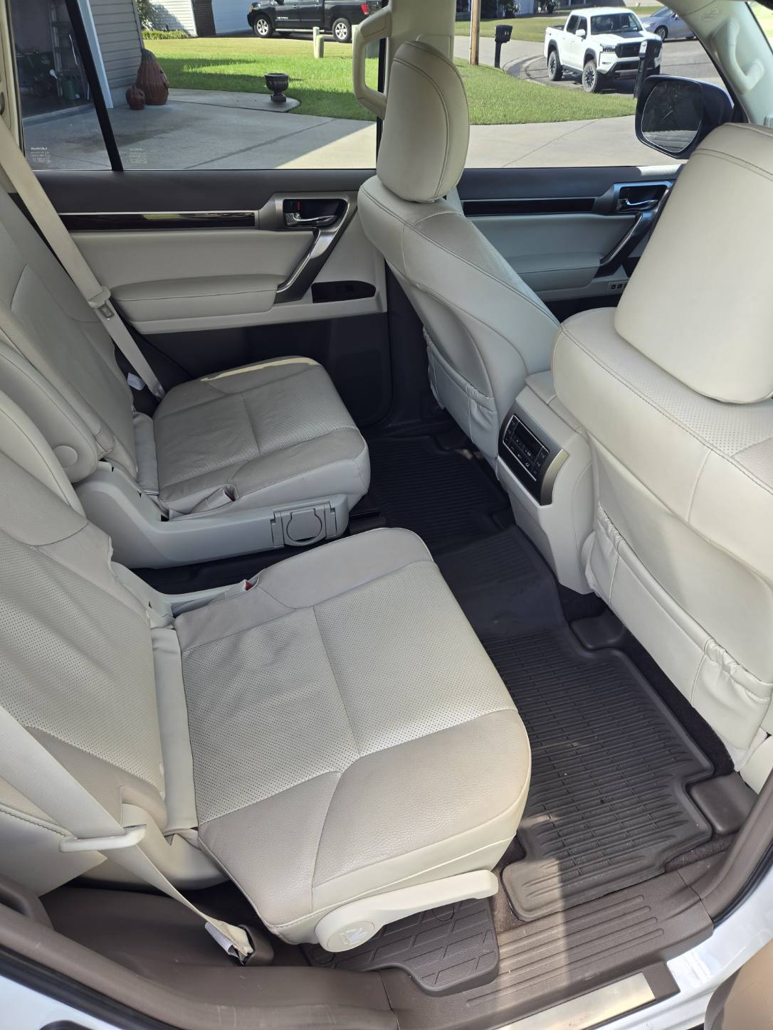Used 2019 Lexus GX 460 Premium AWD/4WD image 11
