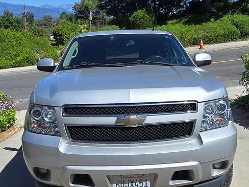 Used 2011 Chevrolet Tahoe LS image 9
