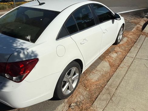 Used 2013 Chevrolet Cruze LT FWD image 9