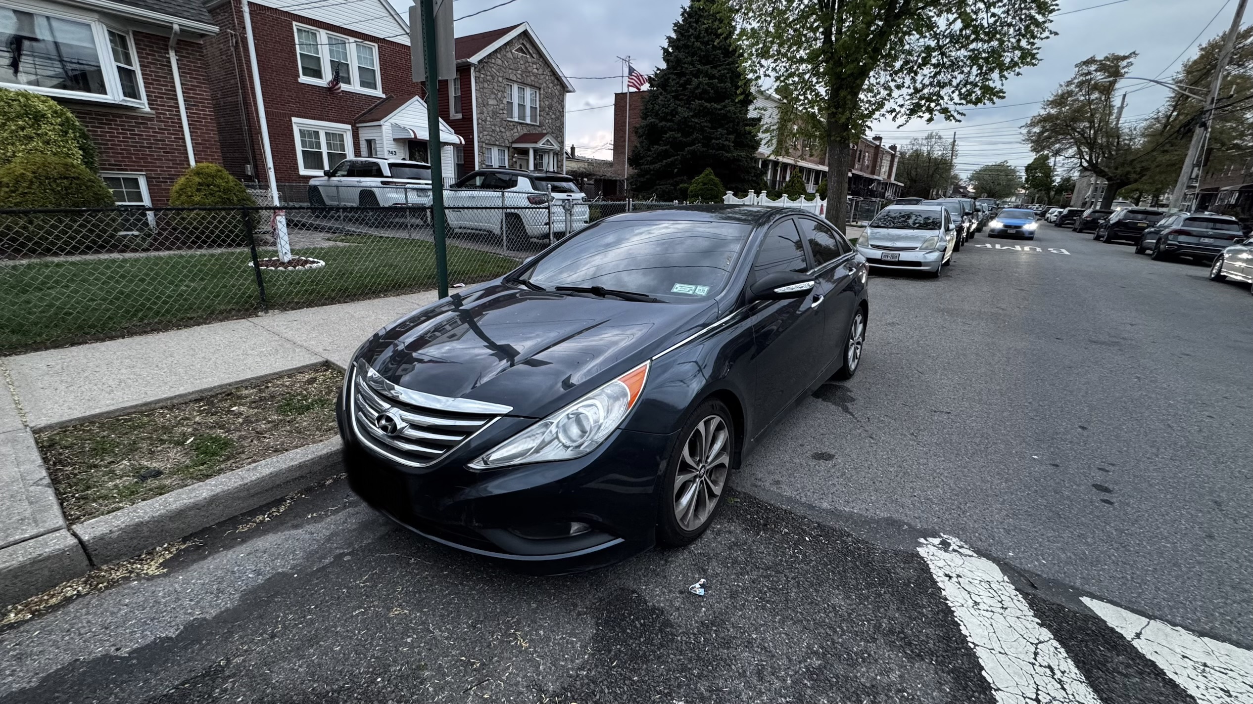 Used 2014 Hyundai Sonata SE FWD image 1