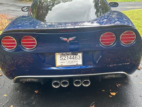 Used 2006 Chevrolet Corvette Coupe RWD image 8