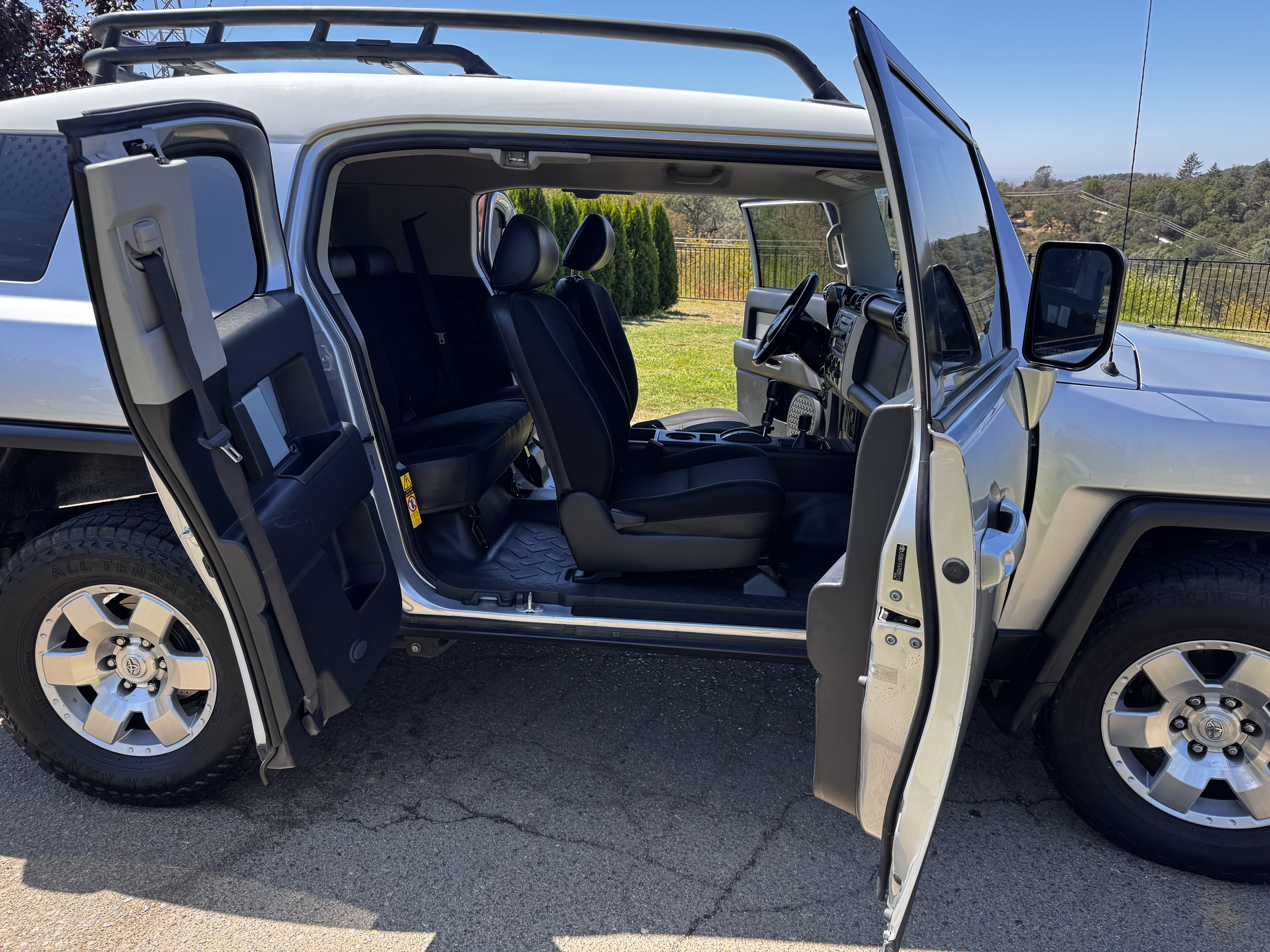 Used 2007 Toyota FJ Cruiser 4WD image 11