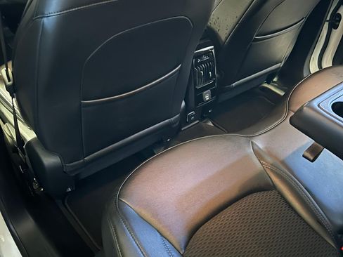 Used 2022 Jeep Compass Latitude image 8