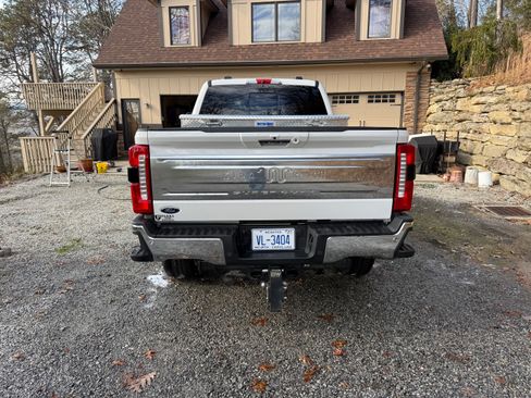 Used 2024 Ford F350 King Ranch w/ Chrome Package image 9