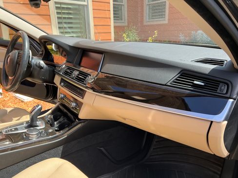 Used 2016 BMW 528i Sedan image 15