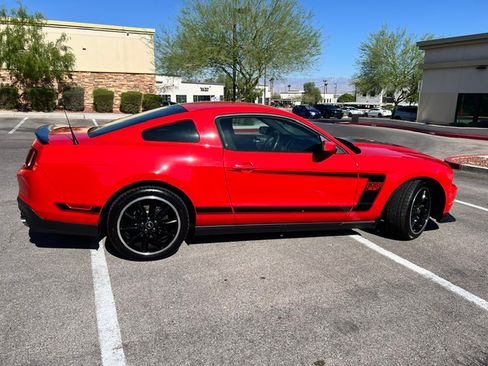 Used 2012 Ford Mustang Boss 302 w/ Boss 302 Accessory Pkg RWD image 5