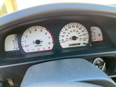 Used 2003 Toyota Tacoma PreRunner image 10