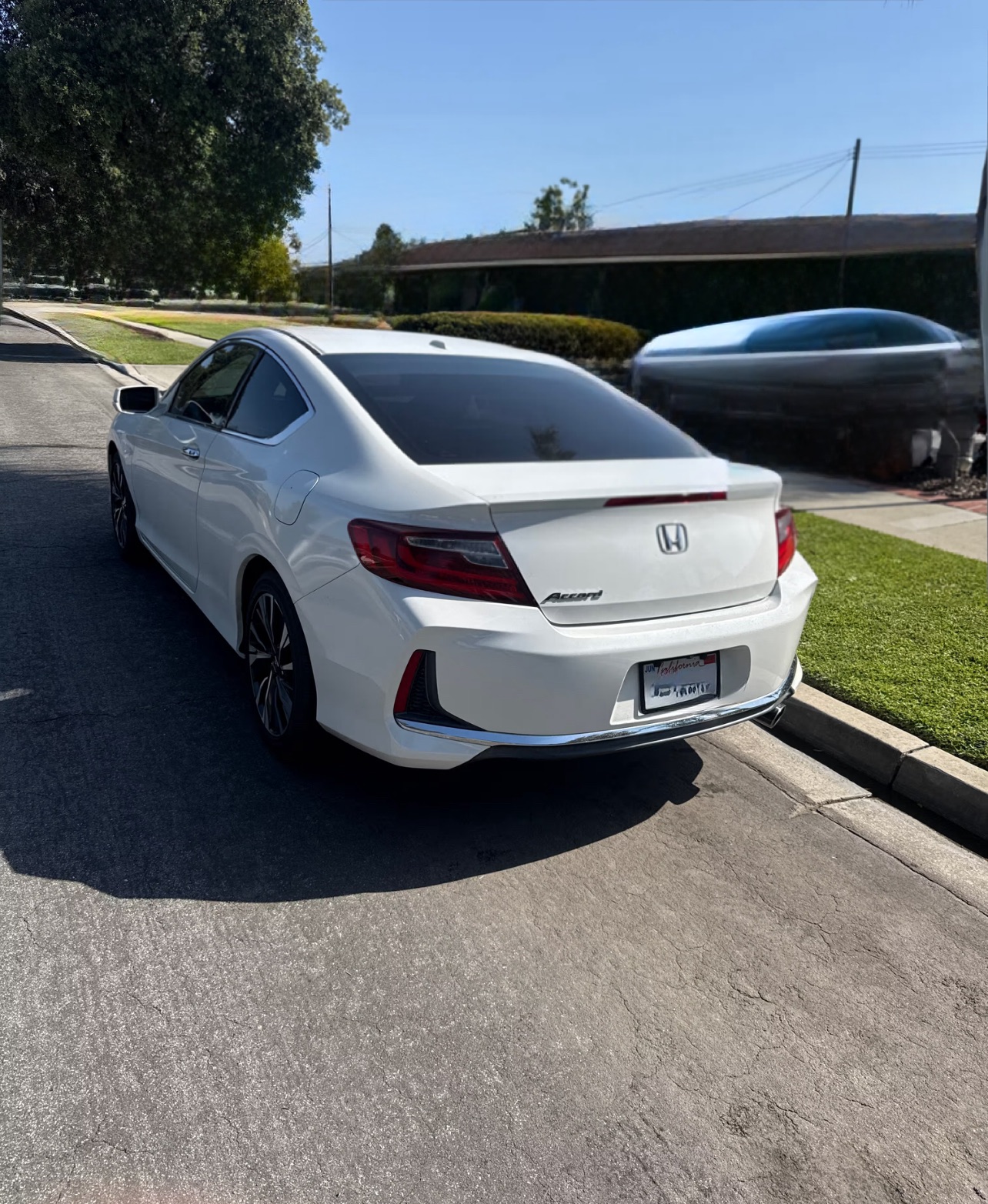 Used 2016 Honda Accord EX image 5