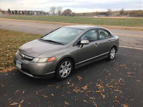 Used 2008 Honda Civic LX image 2