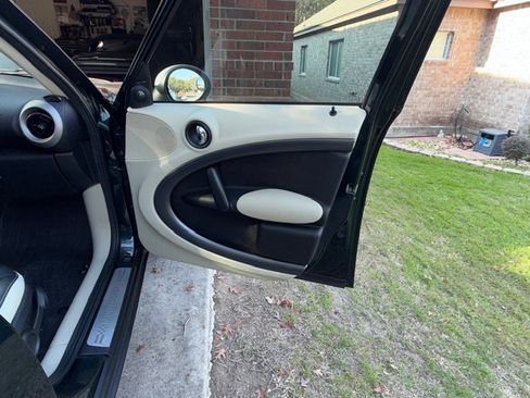 Used 2011 MINI Cooper Countryman S image 12