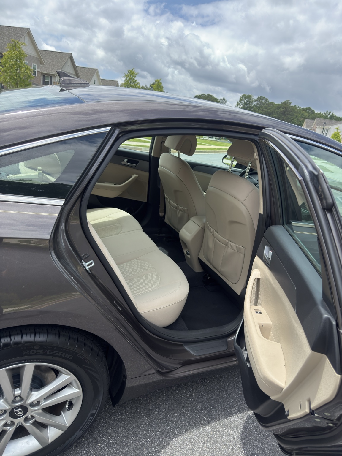Used 2017 Hyundai Sonata SE FWD image 11