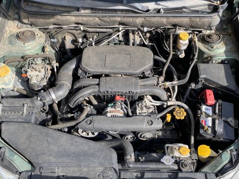 Used 2012 Subaru Outback 2.5i Premium w/ All-Weather Pkg image 12