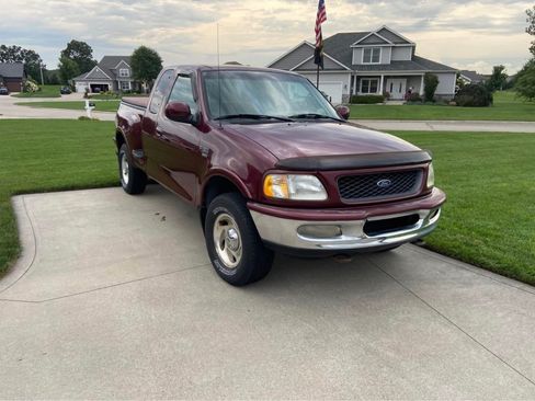 Used 1998 Ford F150 4x4 SuperCab image 1