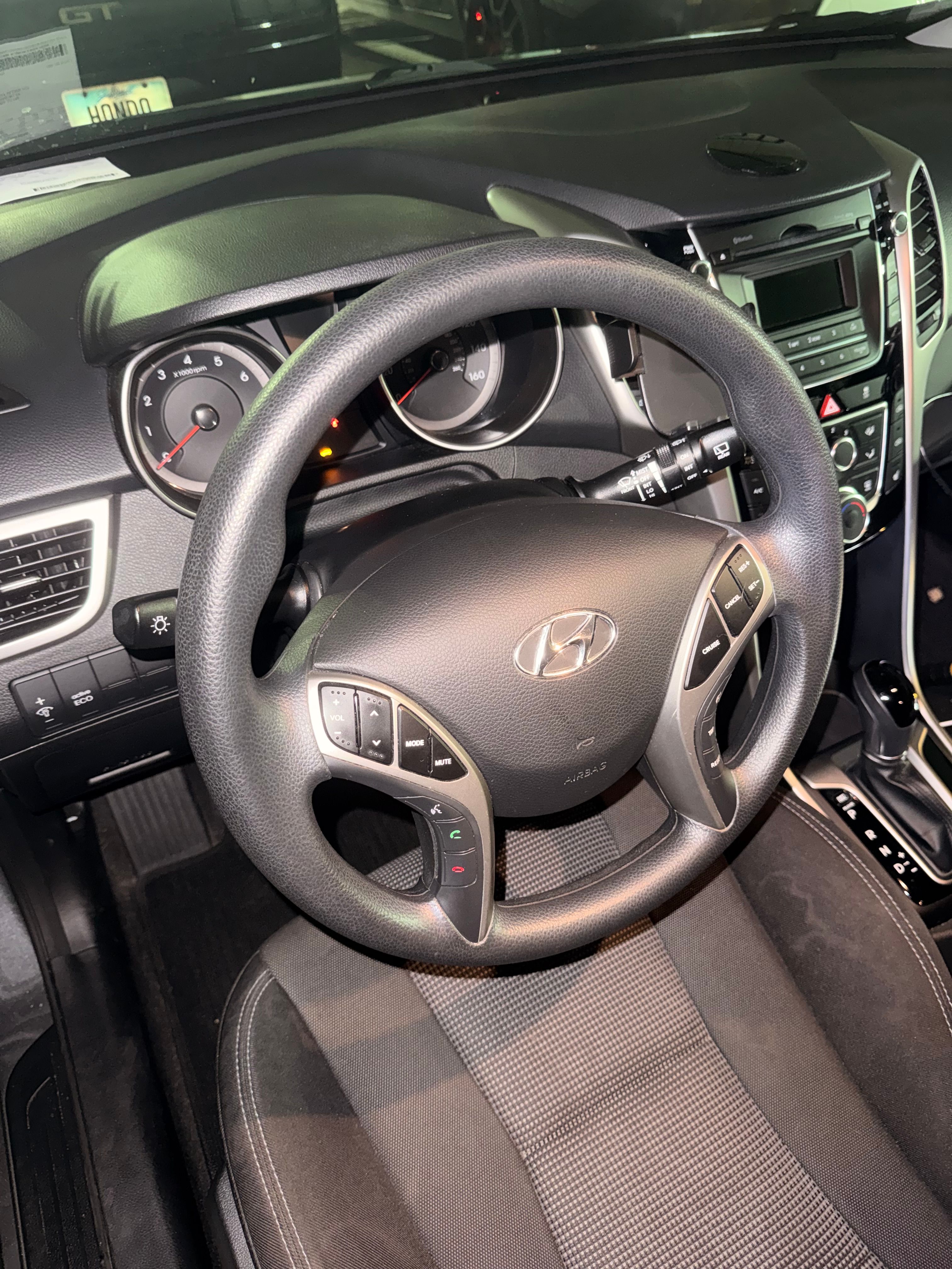 Used 2016 Hyundai Elantra GT FWD image 10