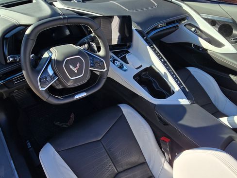 Used 2025 Chevrolet Corvette Z06 w/ Stealth Interior Trim Package image 9