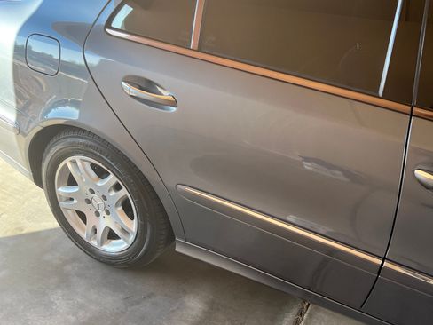 Used 2007 Mercedes-Benz E 320 BlueTEC Sedan image 5