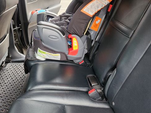 Used 2011 Lexus RX 350 AWD image 17