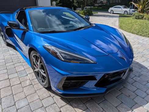 Used 2020 Chevrolet Corvette Stingray Premium Cpe w/ 3LT Preferred Equipment Group image 8