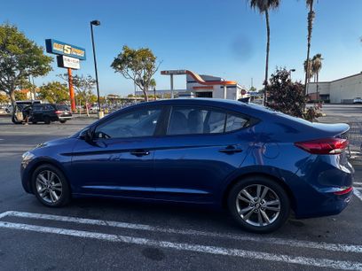 Used 2017 Hyundai Elantra SE