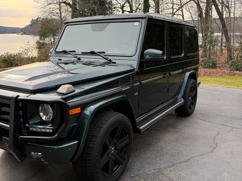 Used 2015 Mercedes-Benz G 550 image 2
