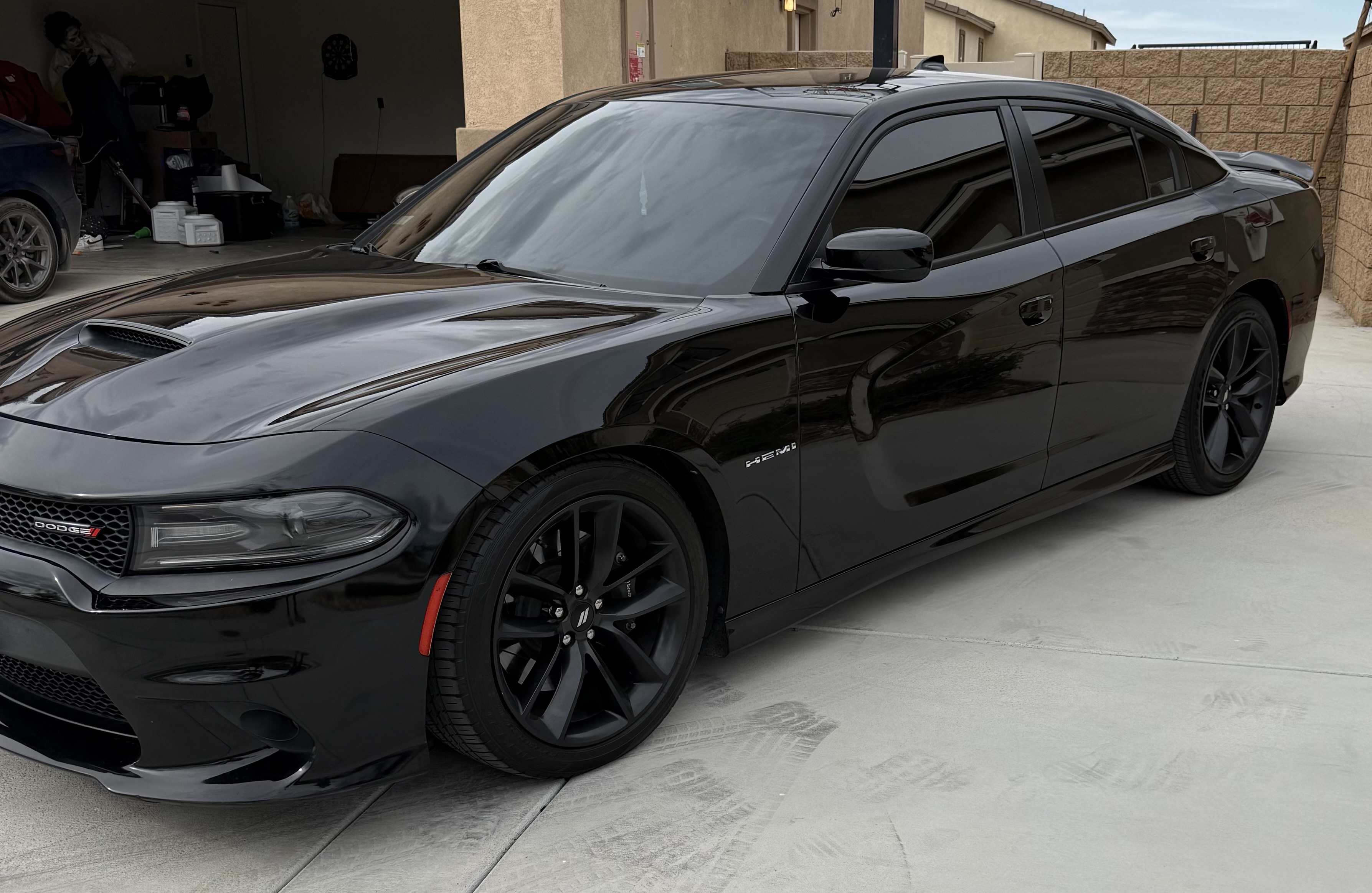 Used 2020 Dodge Charger R/T w/ Plus Group RWD image 2