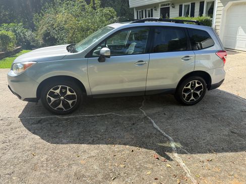 Used 2015 Subaru Forester 2.5i Premium w/ Popular Package #1 AWD/4WD image 5