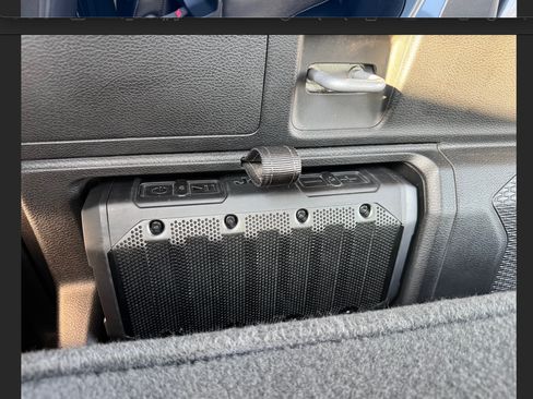 Used 2020 Jeep Gladiator Overland image 16