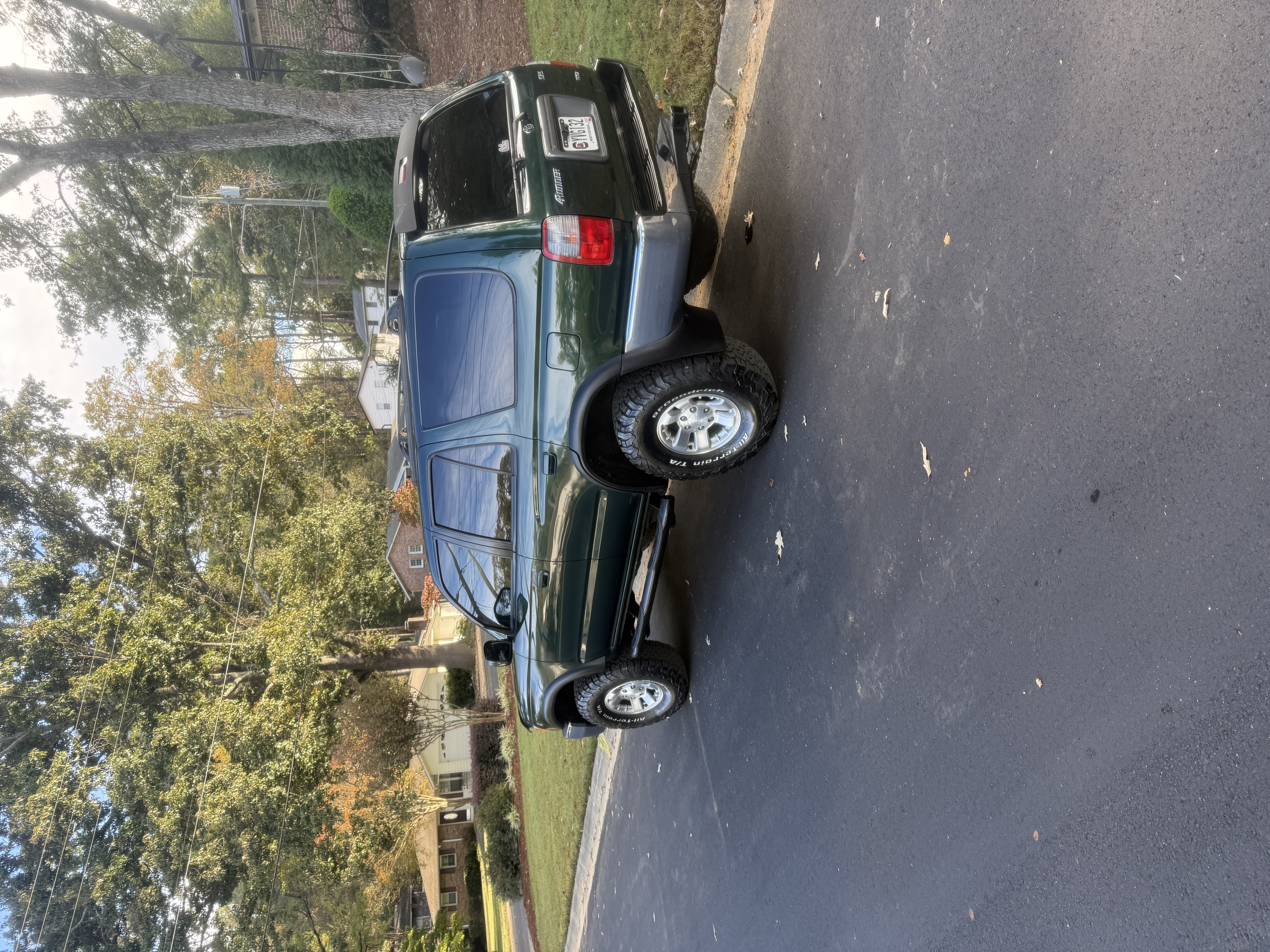 Used 2000 Toyota 4Runner SR5 RWD image 25