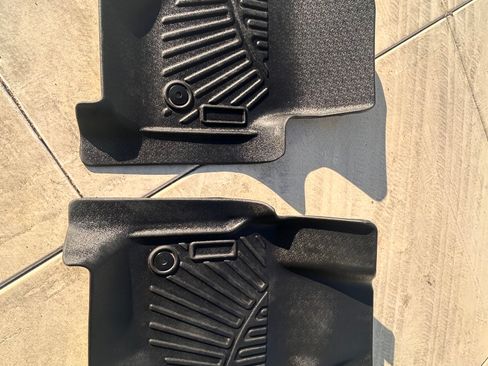 Used 2021 Ford Expedition XLT w/ Black Accent Package image 17