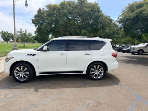 Used 2012 INFINITI QX56 2WD w/ Theater Pkg image 1