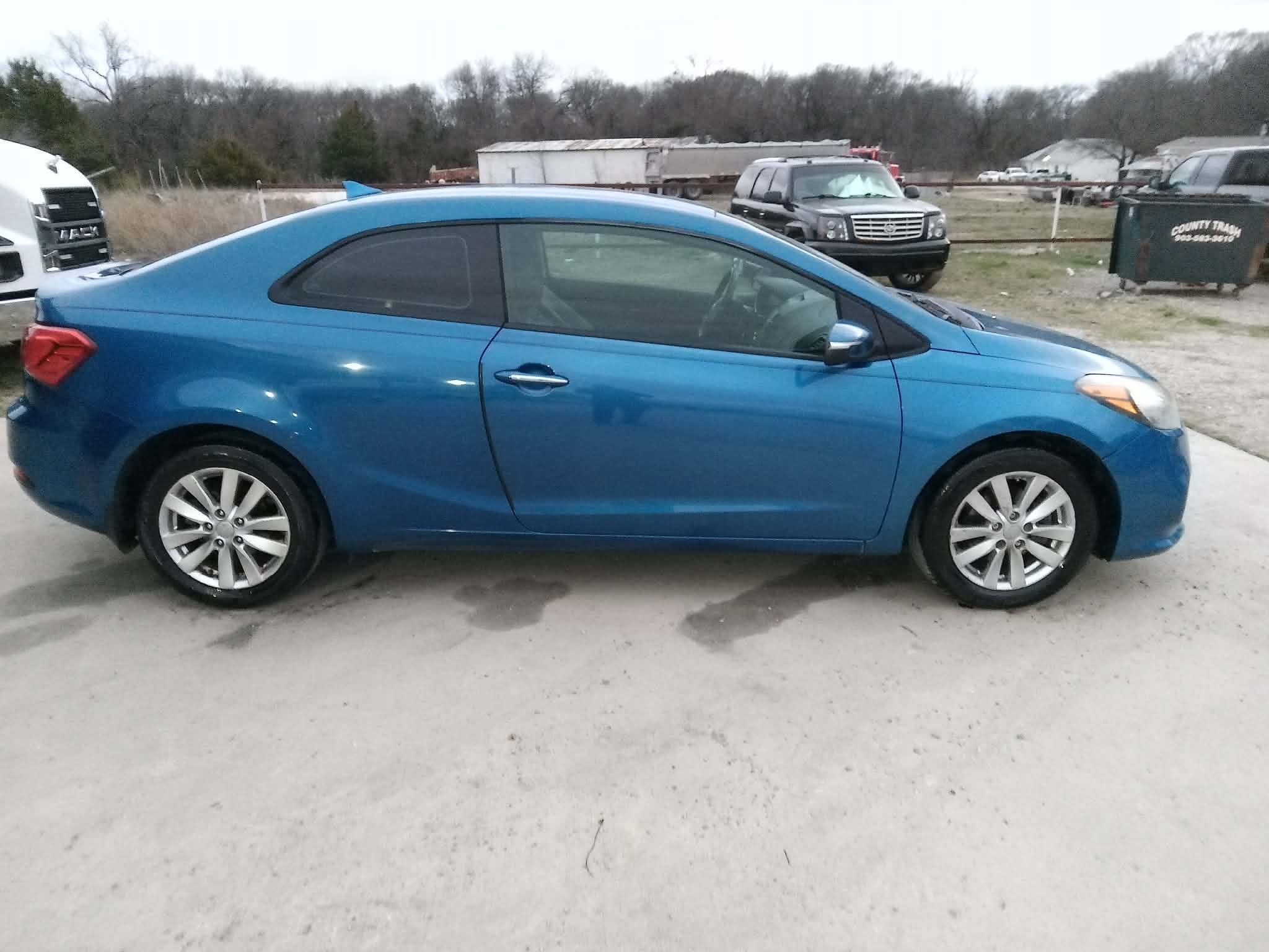 Used 2014 Kia Forte Koup EX FWD image 8