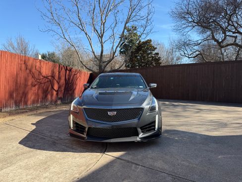 Used 2017 Cadillac CTS V w/ Carbon Black Package image 4