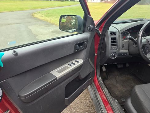 Used 2012 Ford Escape XLT image 14