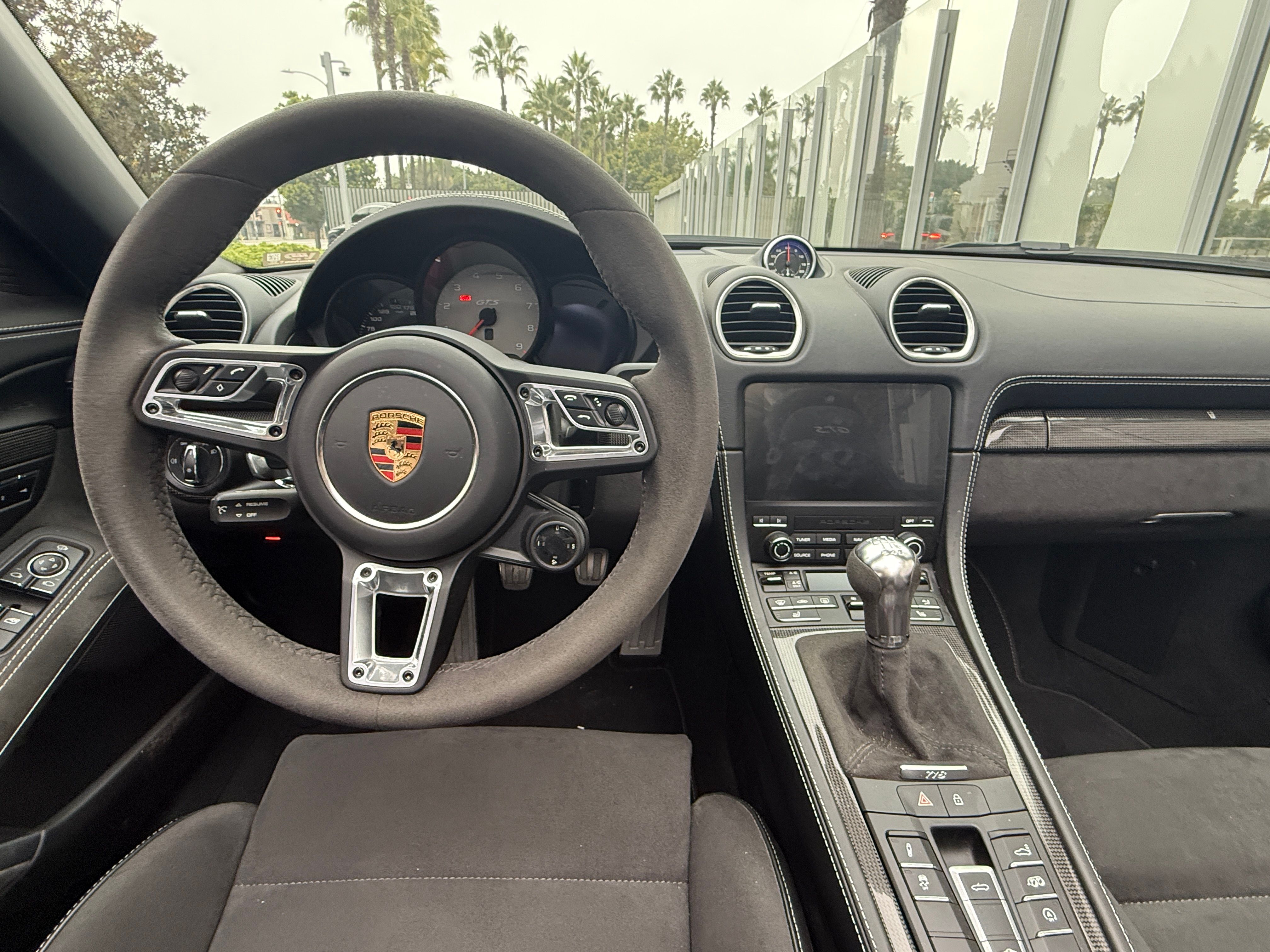 Used 2024 Porsche 718 Boxster GTS RWD image 9