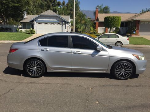 Used 2010 Honda Accord EX image 6