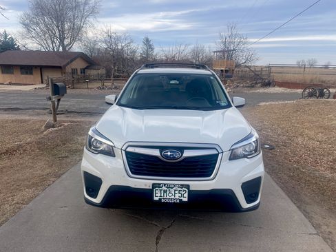 Used 2020 Subaru Forester Premium image 10