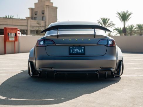 Used 2022 Tesla Model 3 Long Range image 11