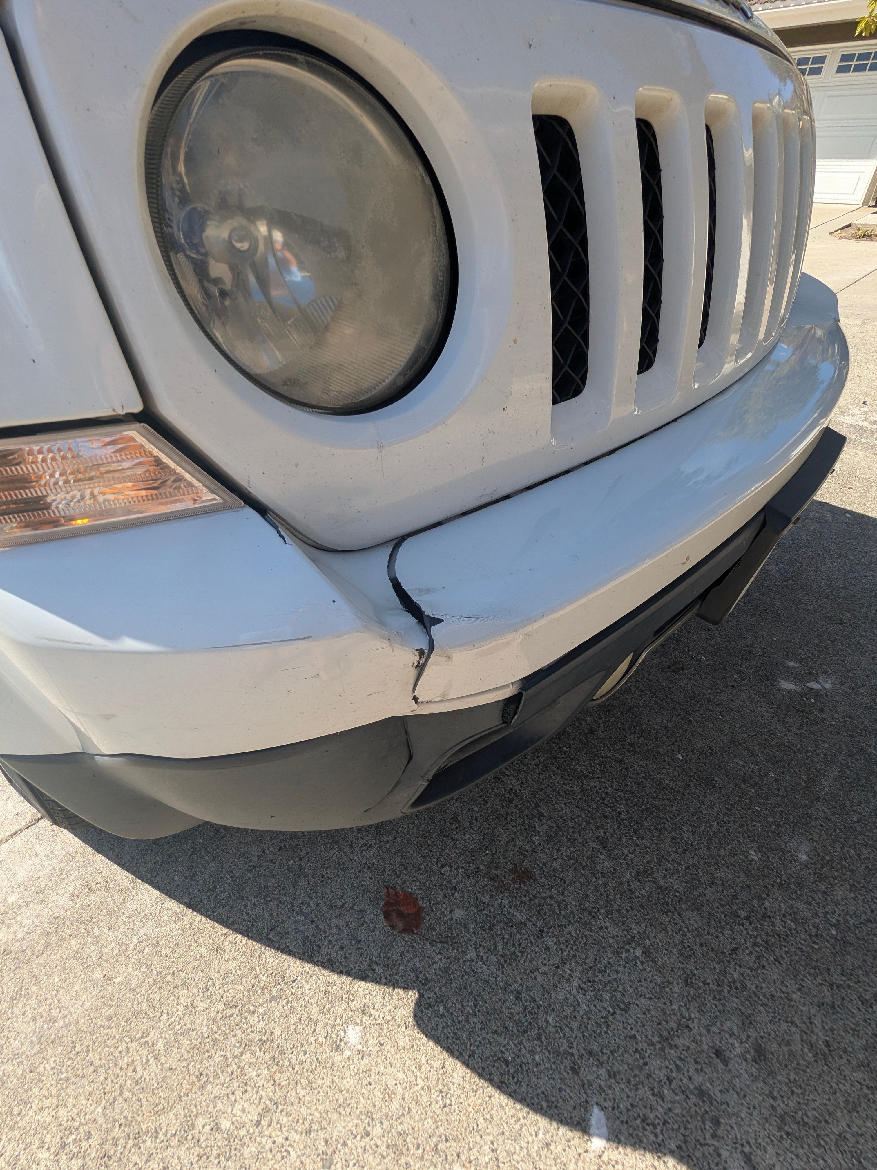 Used 2012 Jeep Patriot Limited FWD image 12