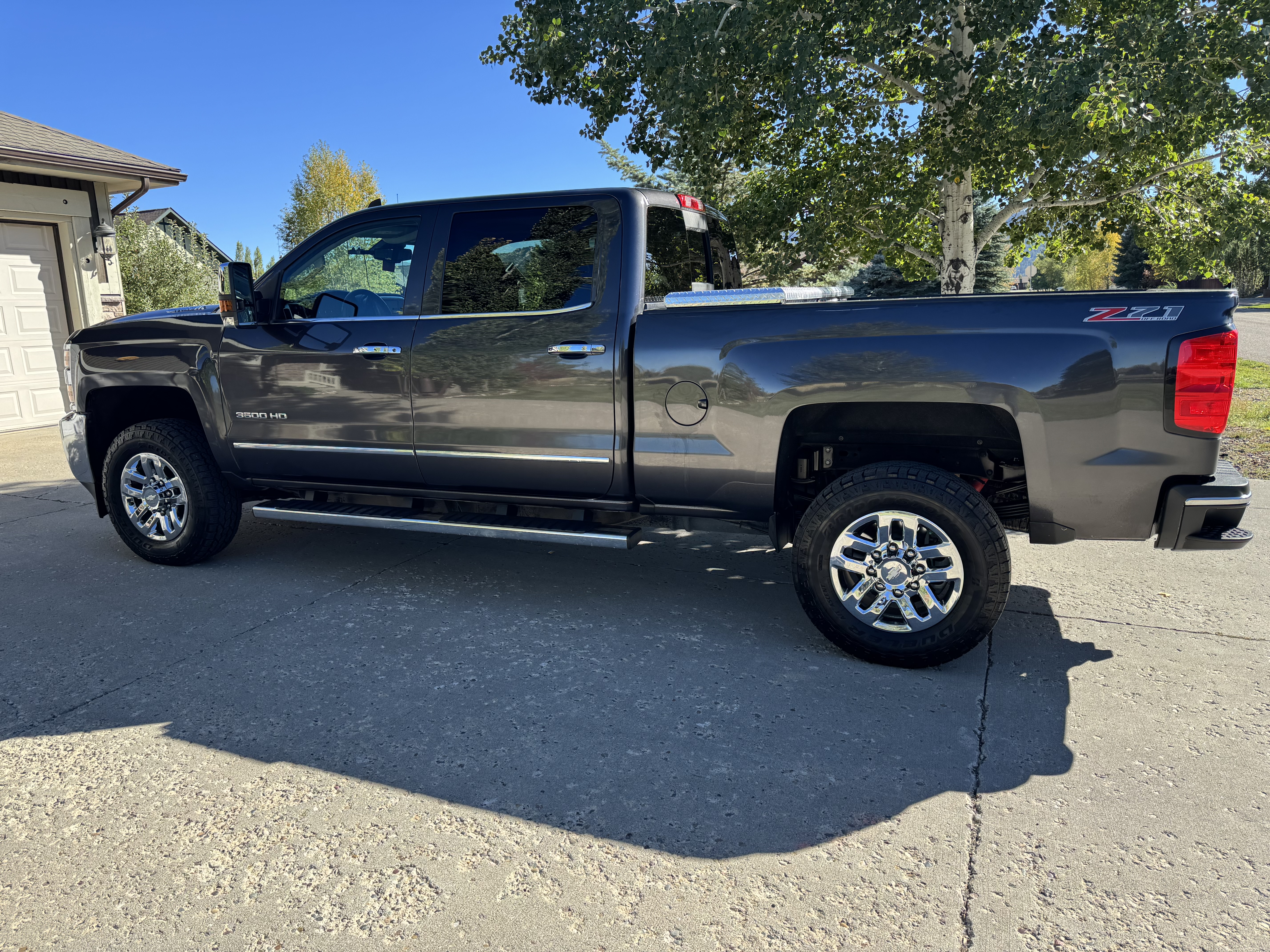 Used 2016 Chevrolet Silverado 3500 LTZ w/ Duramax Plus Package AWD/4WD image 4