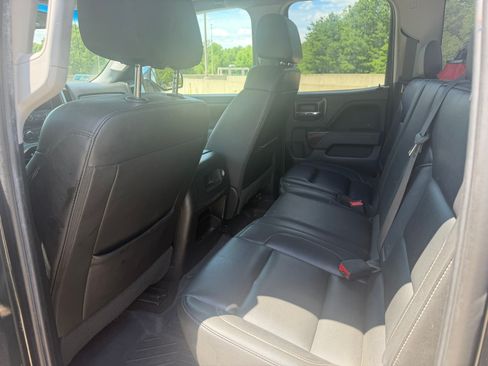 Used 2018 GMC Sierra 1500 SLT w/ Suspension Package, Off-Road AWD/4WD image 23