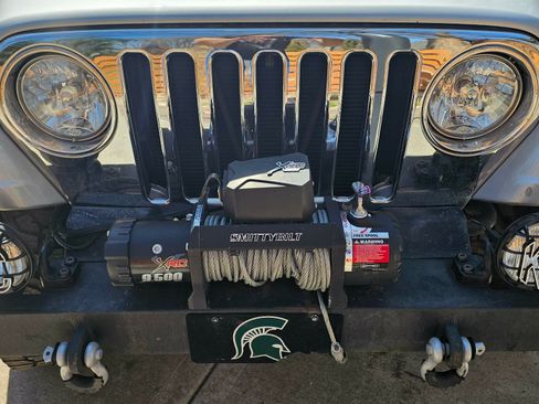 Used 2005 Jeep Wrangler Unlimited image 8