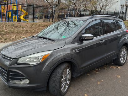 Used 2015 Ford Escape SE w/ SE Chrome Package