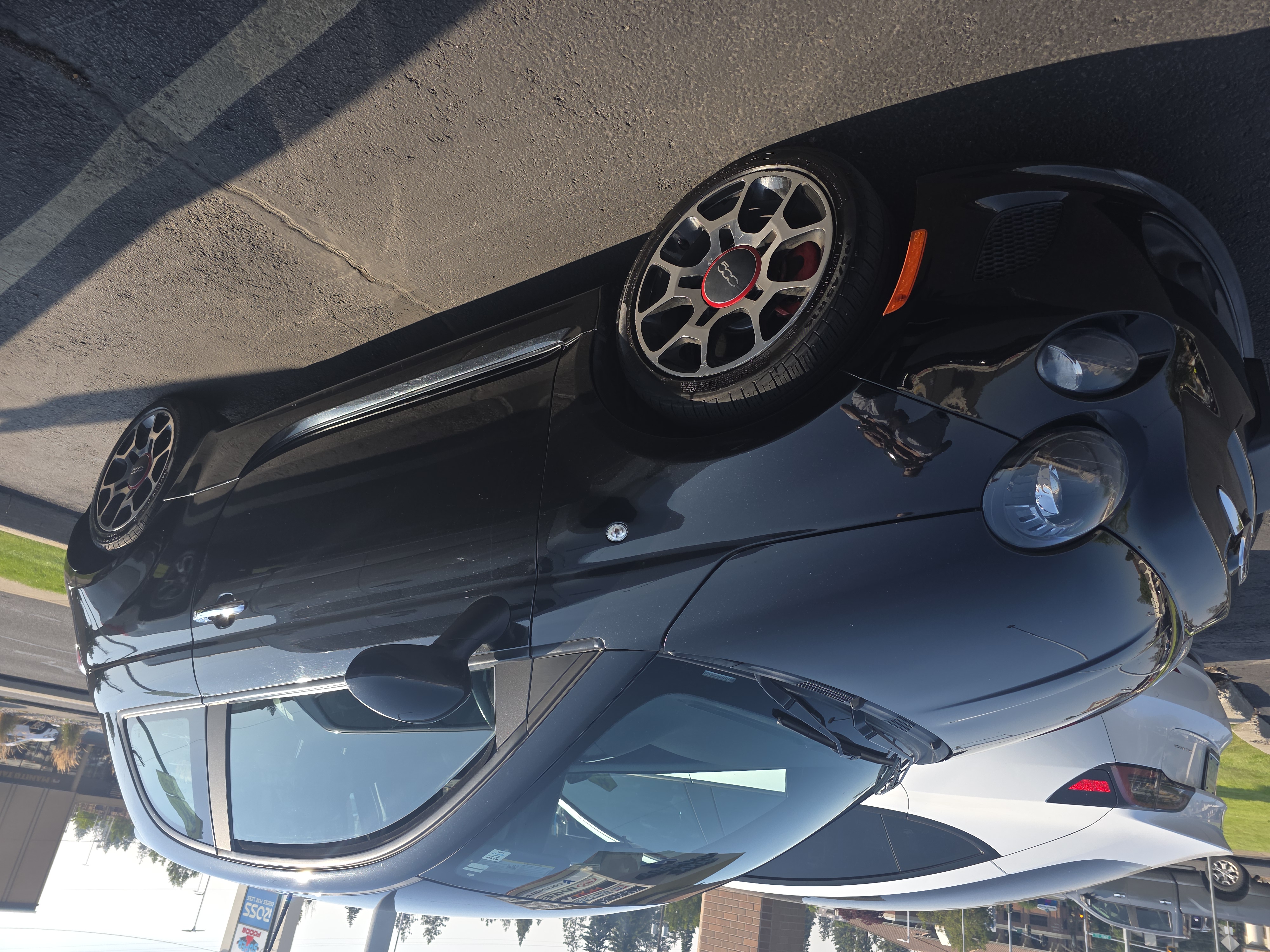 Used 2013 FIAT 500 Turbo FWD image 1