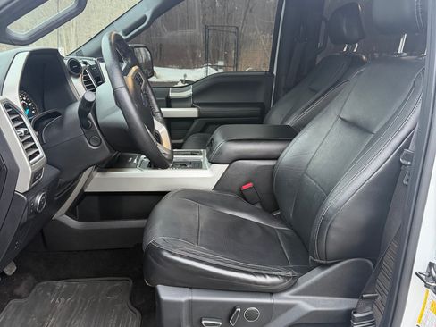 Used 2015 Ford F150 Lariat w/ Equipment Group 502A Luxury image 13