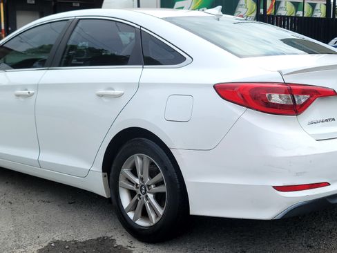 Used 2016 Hyundai Sonata SE image 5
