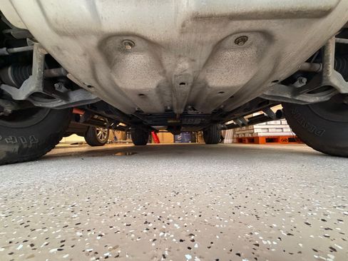 Used 2003 HUMMER H2 w/ Preferred Equipment Group image 18